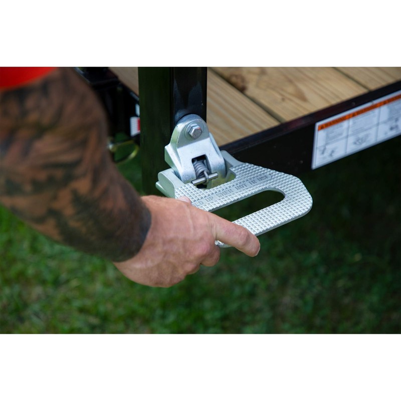 Buyers Products 5236586 Silver Folding Truck Step, Cast Steel with