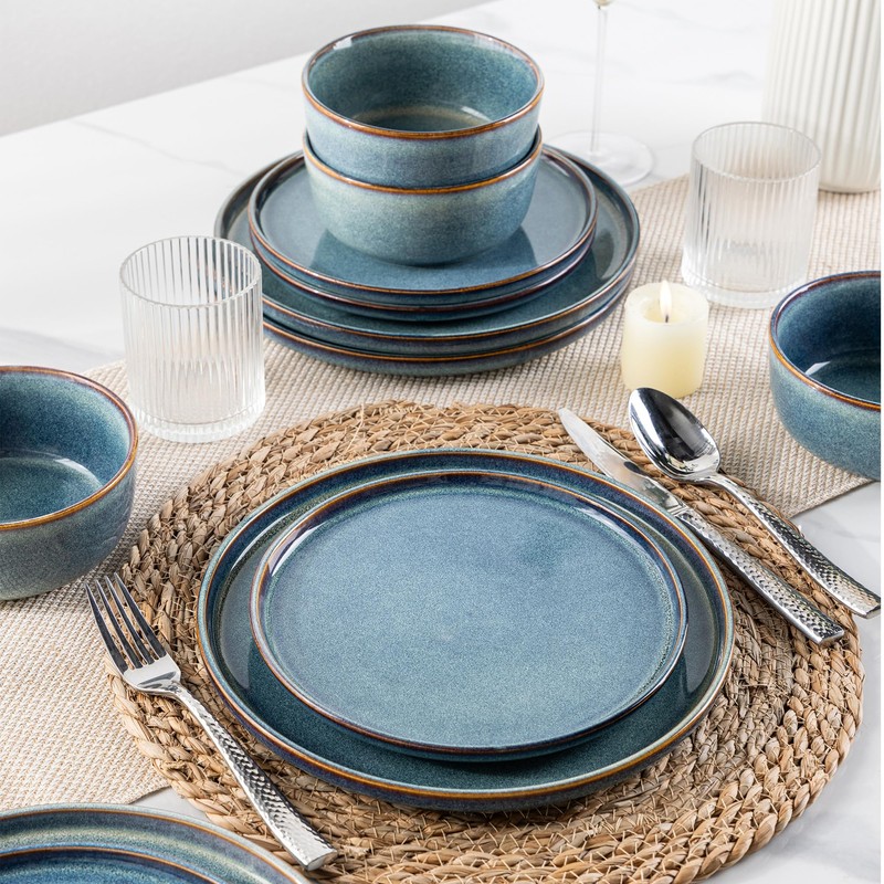 AmorArc Ceramic Dinnerware Sets for 4,Round Reactive Glaze Stoneware Plates