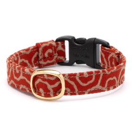 Popone Cat Collar, Arabesque Uzumaki, Safety Buckle, Bell Included, Bald Resistant (Red, S)