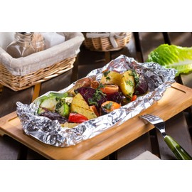 Caterserve Premium Heavy Duty Kitchen foil | 18 Micron High Quality Food Service Catering Aluminium Foil Roll | 30cm x 50 metres