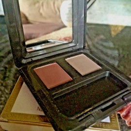 Monteil Paris Brand New Monteil Paris Rich Powder Eyeshadow Grand Duo - Twilight Blush/ Twilight Oyster
