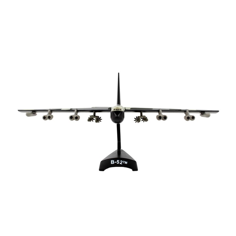 Daron Worldwide Trading B-52 Stratofortress Vehicle (1:300 Scale)