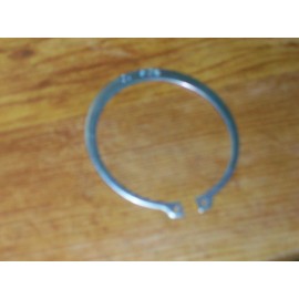 HONDA ATC200X, ATC350X, ATC250R ATC 200X 350X 250R AXLE CARRIER SNAP RING CLIP