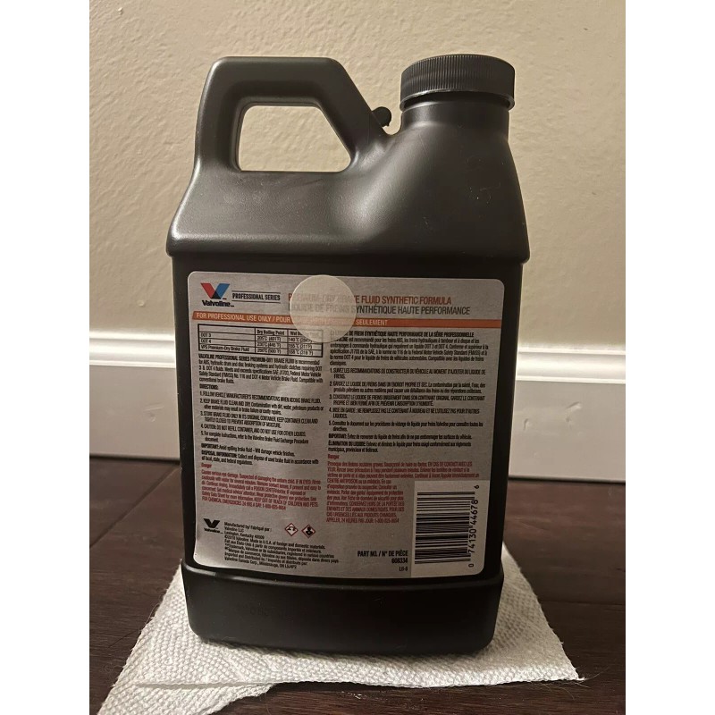 Valvoline New 1.5 Qt. Valvoline Premium-Dry Brake Synthetic Brake Fluid