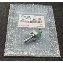 Toyota 09 - 14 TOYOTA MATRIX 1.8L VENTILATION VALVE PCV VALVE OEM NEW