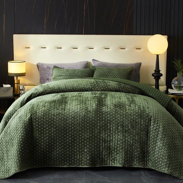 Powdion Velvet Quilt King Size, Oversized Bedspread Quilted Bedding Set, Luxurious Soft Coverlet Set Lightweight Velvet Comforter for All Season with 2 Pillow Shams, Army Green,Striped Quilt Set