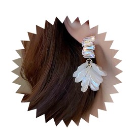Inateannal Vintage Crystal Resin Flower Dangle Earrings White Acrylic Flower Earrings Gold CZ Crystal Stud Earrings Wedding Flower Earrings Jewellery for Women and Girls, Zinc, No Gemstone