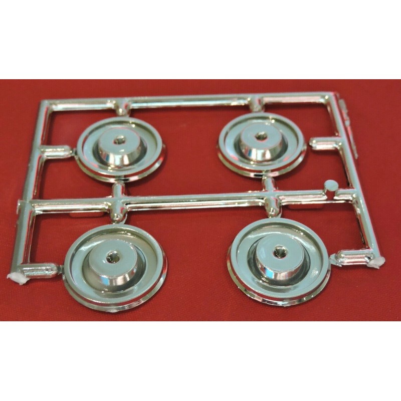 AMT 1957 Ford Thunderbird Wheel Covers 1/16