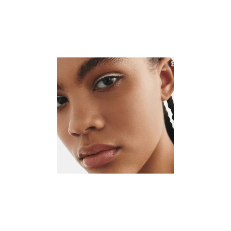 MAC Studio Fix Fluid SPF15 24HR Matte Foundation + Oil