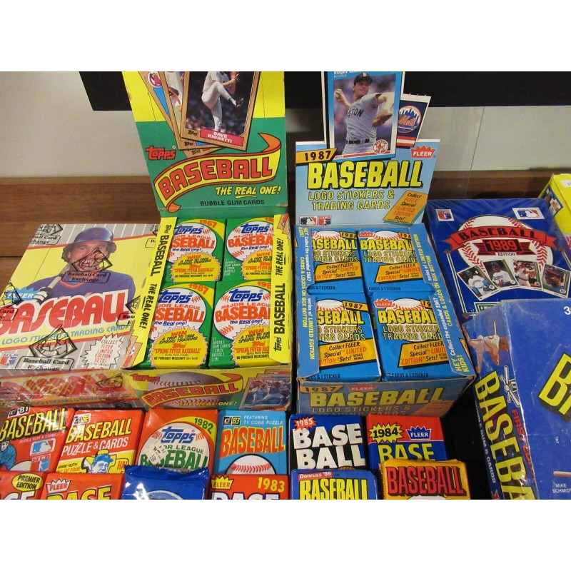 HUGE Lot of 300 Unopened Old Vintage Baseball Cards in