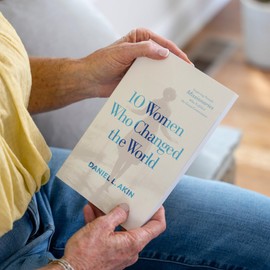 10 Women Who Changed the World: Inspiring Female Missionaries Who Fulfilled the Great Commission