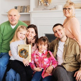 Wooden Puzzle Adults and Children, 3D Cat Mom Circular Unique Puzzle, Wooden Puzzle Adults with Wooden Gift Box (M-185 Pieces)