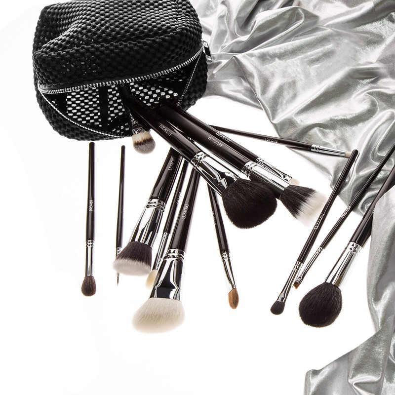 LUSSONI PRO 306 Small Angel Blush Brush for Rouge Bronzer