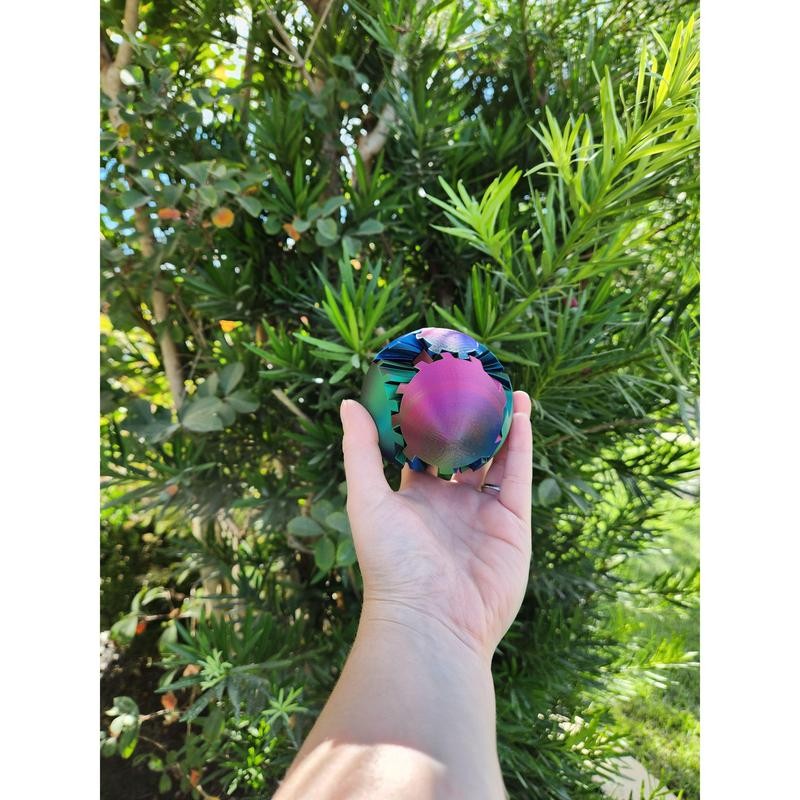 Gear Ball Twist - 3D Printed Mechanical Figurine:_Dark Chroma