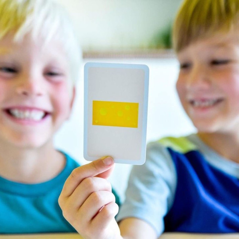 GIGAMIC Micons - Juego de Cartas para niños