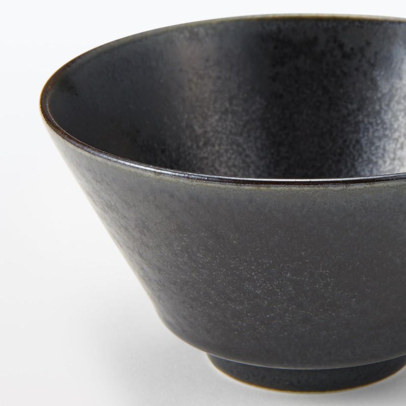 Mu-in Ryohin Mino-yaki Rice Bowl, Black Glaze, Approx. Diameter 12.7