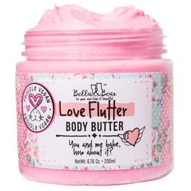 Bella And Bear- Love Flutter Body Mantequilla, Fórmula Hidratante, Suaviza Y Previene Cicatrices, Crema Para Estrías, 6.7Oz
