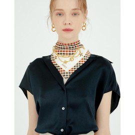 Daks (신세계강남점)DCSC4E141I2 SILK100% 베이지 체크 패턴 스퀘어 실크스카프 (Sinsegye Gangnam) DCSC4E141I2 100% Silk Beige Check Pattern Square Silk Scarf