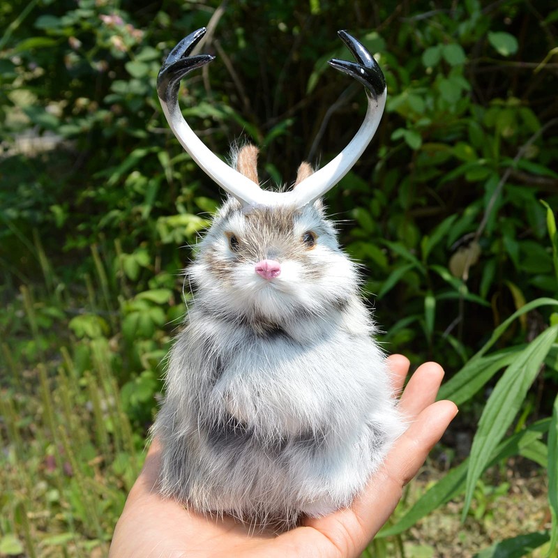 Basuo-9Q Realistic Jackalope Furry Wild Animal Replica Figurine Easter Bunny