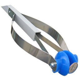 ArcMate EZ Reacher Standard - Grabber Reacher with 5 lb. Pickup Capacity, 4.5" Wide Fingers, Heat Resistant Silicone Tips, and Aluminum Shaft - Grabber Tool for Elderly, Post Op, Accessibility, 32"