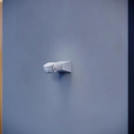 Steinel is 1 Basic Motion Detector, 120° Sensor, 10 m Range, Outdoor and Indoor Use, IP54, Surface-Mounted on Wall and Ceiling, White