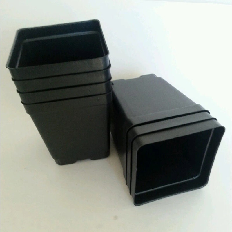 Landmark Quart 4.25" SQUARE DEEP PLASTIC NURSERY POTS - SET