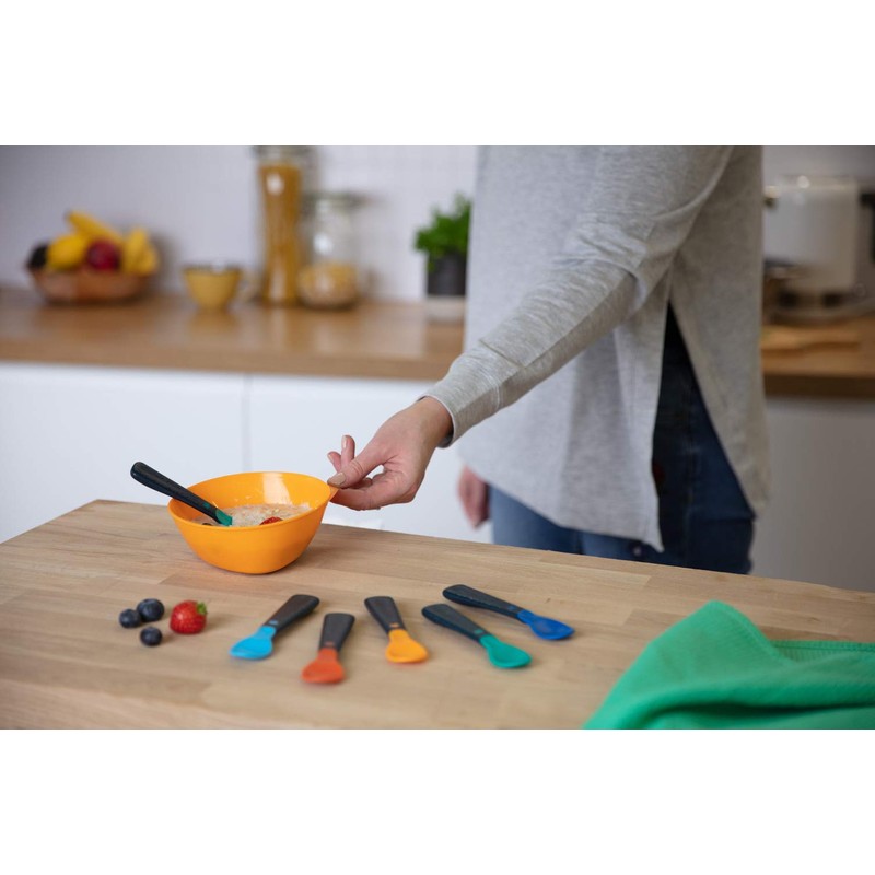 Tommee Tippee Easigrip Self-Feeding Weaning Spoons with BACSHIELD Antibacterial Technology, Chunky