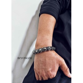 BIYONGDE Mens Gothic Skull Link Chain Bracelet, Stainless Steel Biker Chain Bracelet for Men, Punk Rock Style (Tripple Skulls Link)