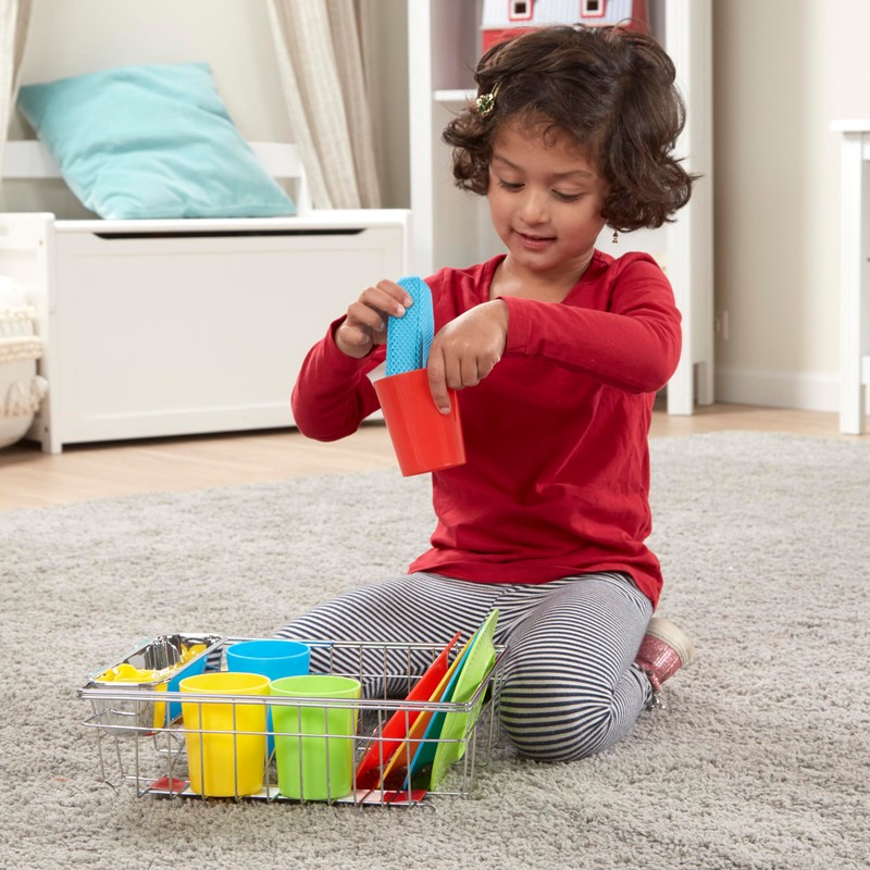 Melissa & Doug Wash and Dry Dish Set - 24