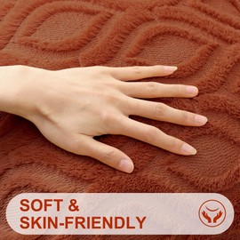 decorUhome Fall Decorative Throw Pillow Covers 18x18, Soft Plush Faux Wool Couch Pillow Covers for Home, Set of 2, Rust