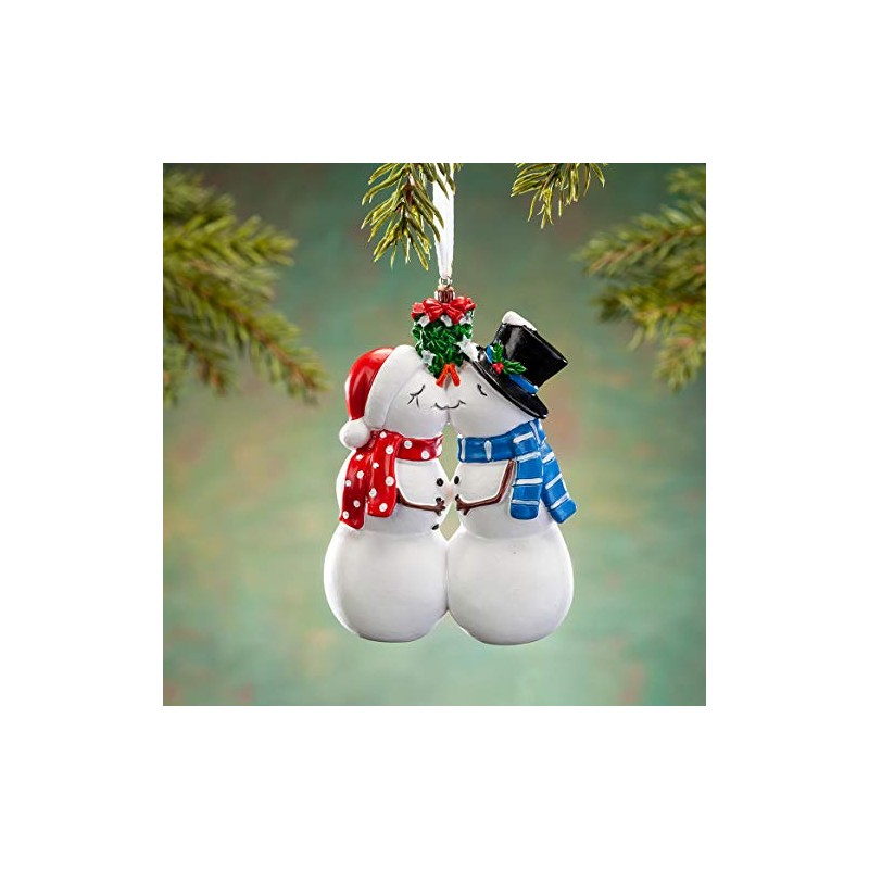 Kissing Snow Couple Ornament