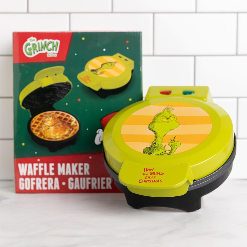 Uncanny Brands Dr. Seuss The Grinch Waffle Maker - The