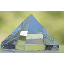Quartz Crystal Pyramid Prismatic Quality 1 1/2"