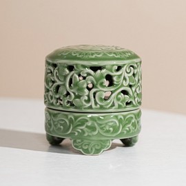 Ceramic Incense Burner, Incense Holder Suitable for Tower Incense, Incense Sticks, Cone Incense, Palo Santo, White Sage, for Spiritual Cleansing, Stress Relief, Meditation Accessories (Cloud-A)