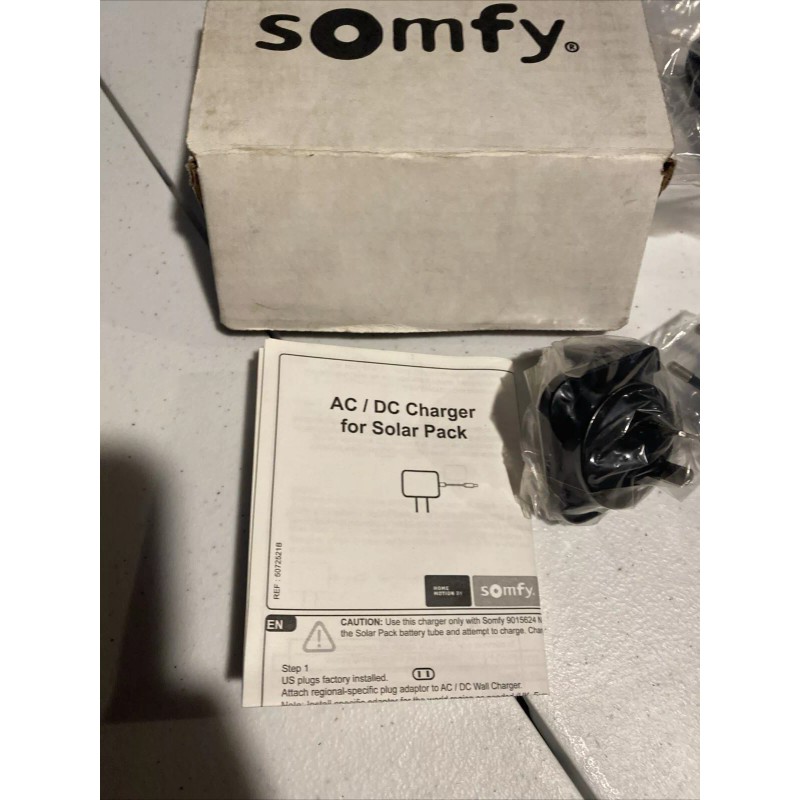Solar Somfy 9015781 Solar Pack Battery Charger Kit With Plugs