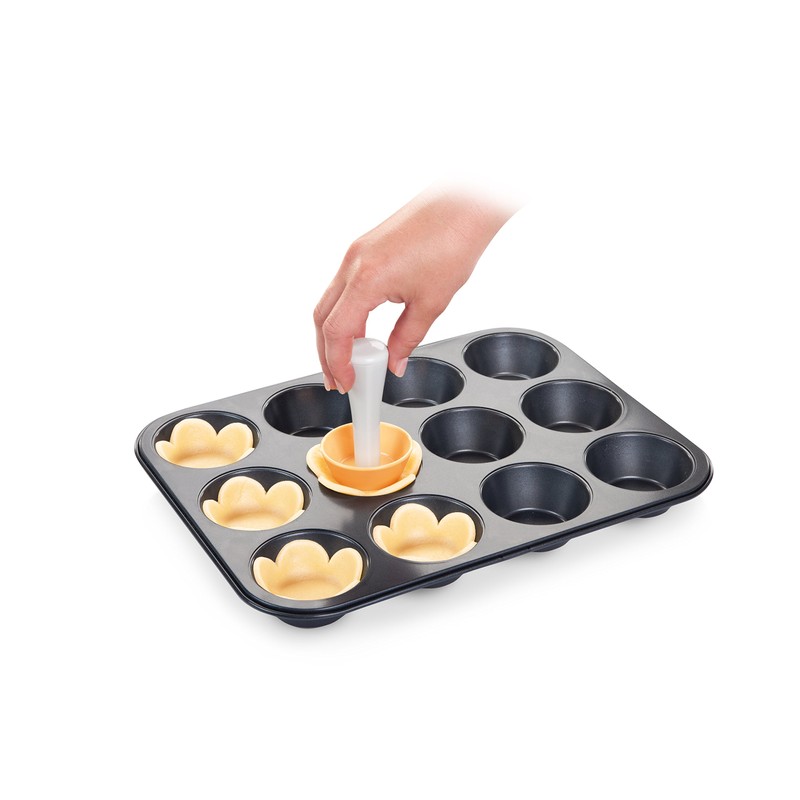 FORMER F.GEBACKENE KÃƒ-RBCHEN KUNSTSTOFF