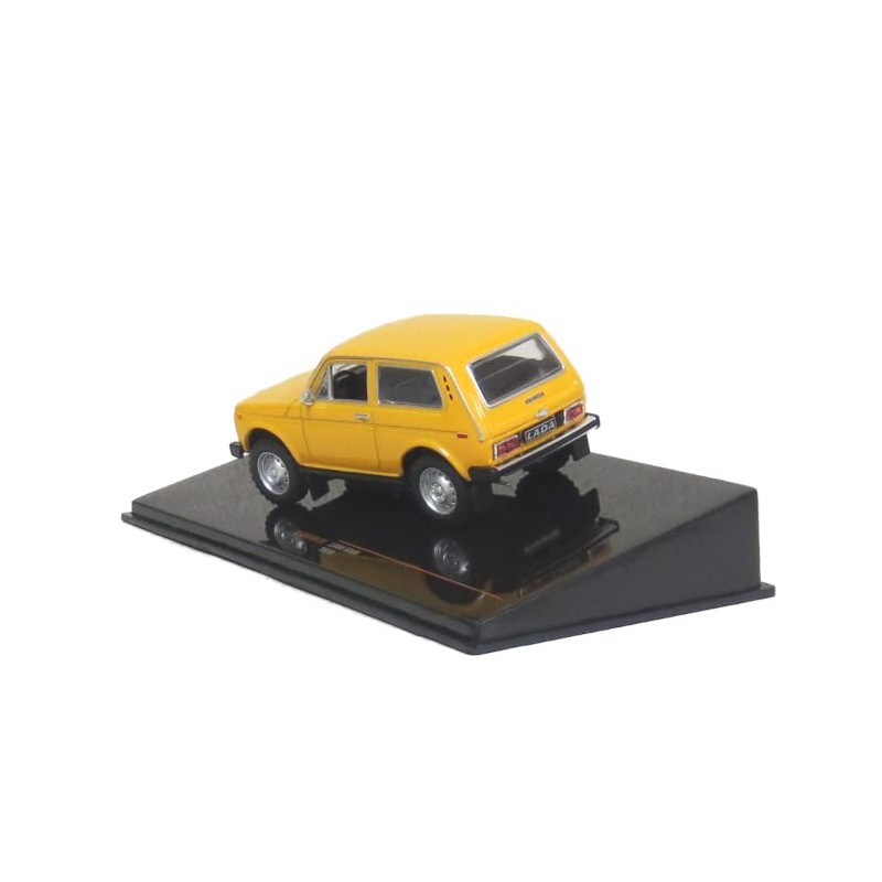 Ixo 1/43 Lada Niva 1978 Yellow