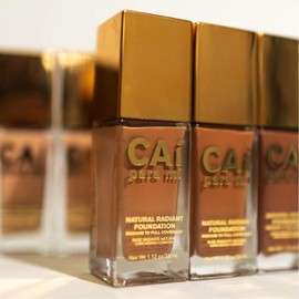 CAI Para Mi Natural Radiant Foundation - Golden