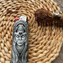 Metal Lighter Case Cover Lighter Pouch Fits Bic Lighter Standard Size J6