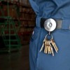 KEY-BAK オリジナルシリーズ 伸縮式キーリール ステンレススチール製のバネとケブラー/チェーンテザー付き 1948年設立 米国製 48" Kevlar (8 oz.