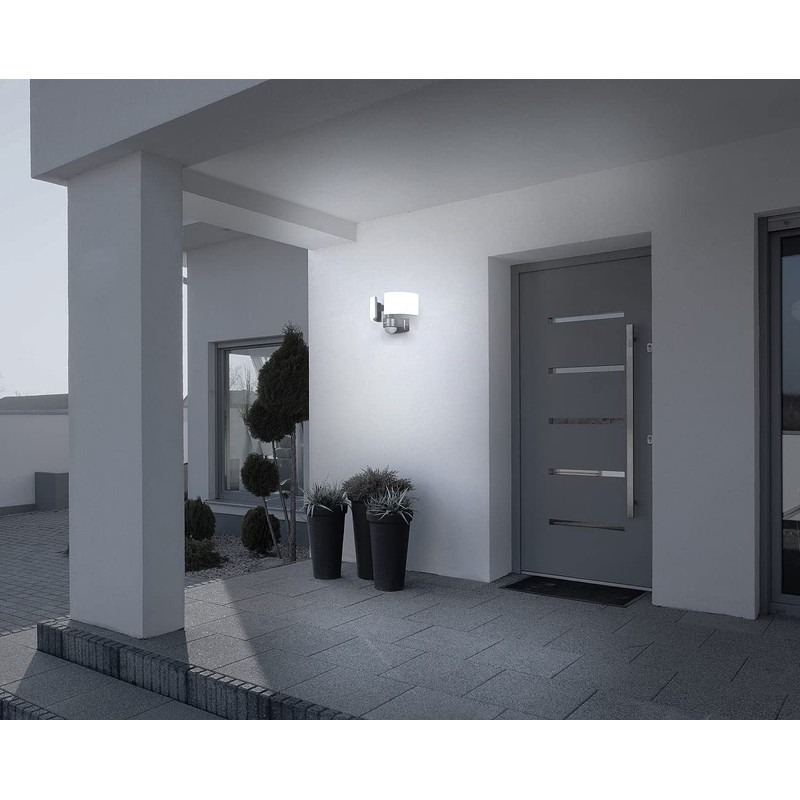 Lunartec Wall Lamp: Duo LED Outdoor Wall Spotlight with Motion