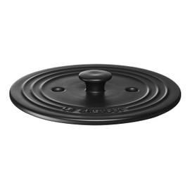 Le Creuset Cocotte Every 18 Inner Lid Matte Black