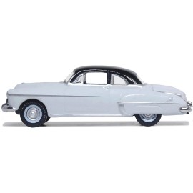 Oxford Diecast 1950 Oldsmobile Rocket 88 Coupe - Marol Grey / Black