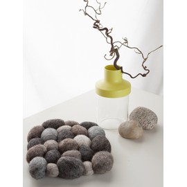 myfelt Hardy Felt Ball Square Trivet, Virgin wool, grey, 20 x 20 cm