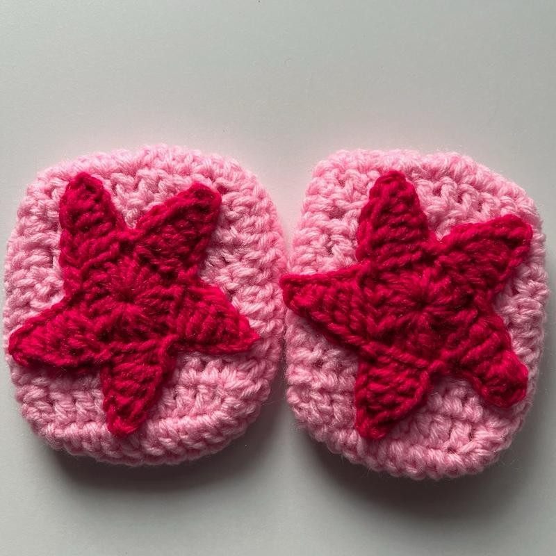 Crochet AirPod Max Covers - Color: Pink Heart