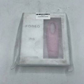 FOREO IRIS Illuminating Eye Massager Petal Pink