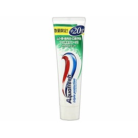 Aqua Fresh Soft Mint Toothpaste, Extra Volume, 5.6 oz (160 g), 5.6 oz (160 g) x 1