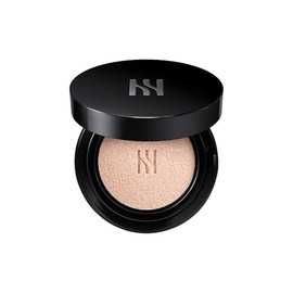 HERA Black Cushion Foundation 15g 22C1 Light Beige