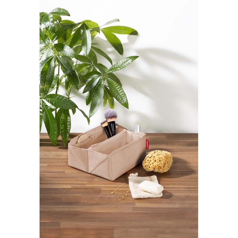 reisenthel fold case Boxy Cosmetic Case: Optimal Travel Companion with