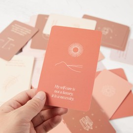 Myga Motherhood Affirmation Cards - 60 Positive Quotes for New & Expecting Mums - Motivational Cards for Women - Mindfulness & Self-Care Deck for Pregnancy, Birth & Postpartum